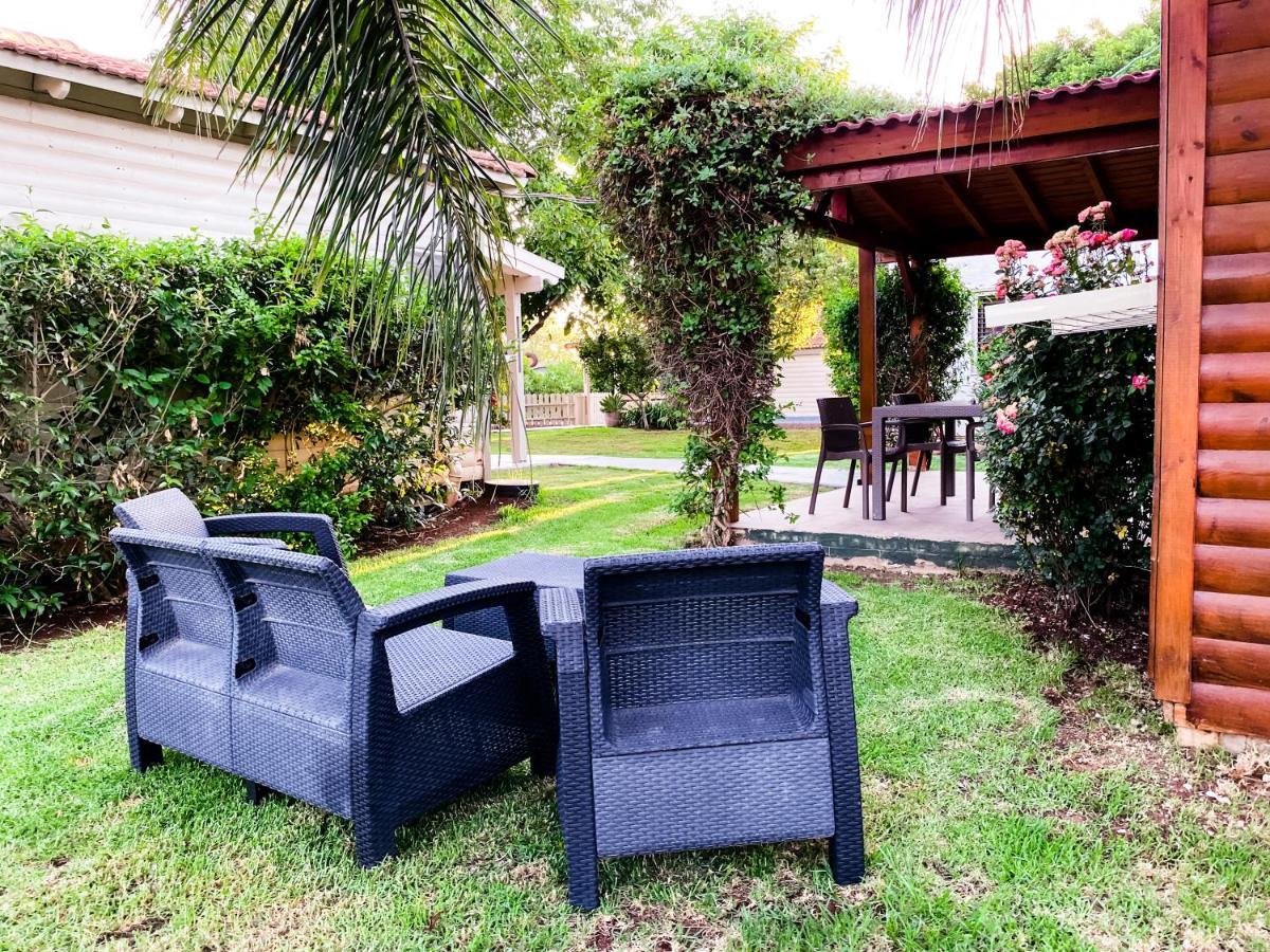 Etzel Tami Hospitality Hotel Neot Golan Buitenkant foto