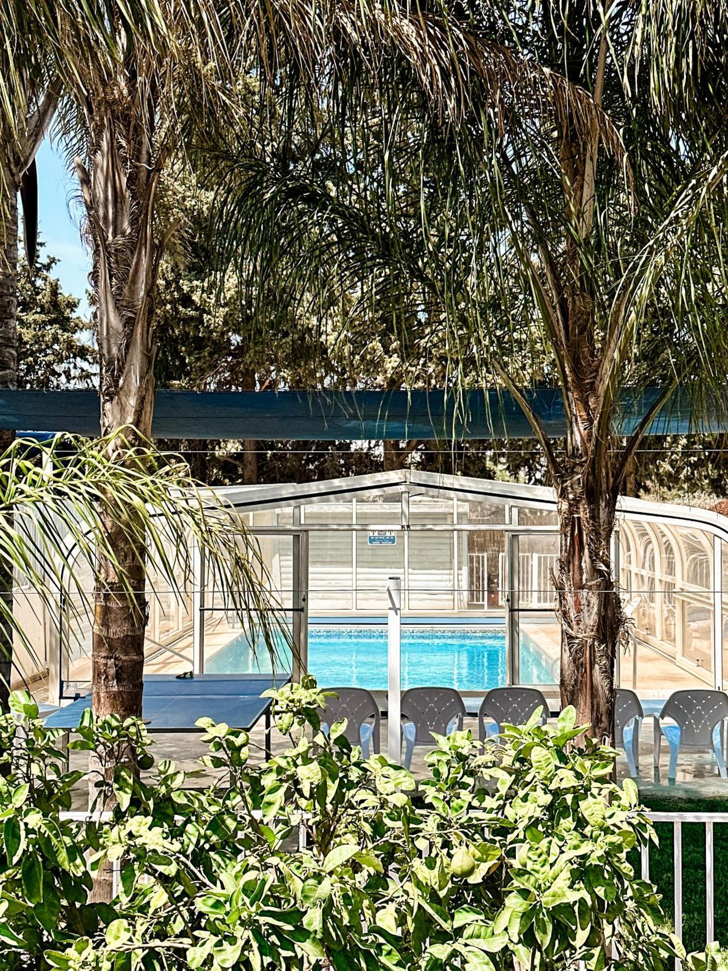 Etzel Tami Hospitality Hotel Neot Golan Buitenkant foto