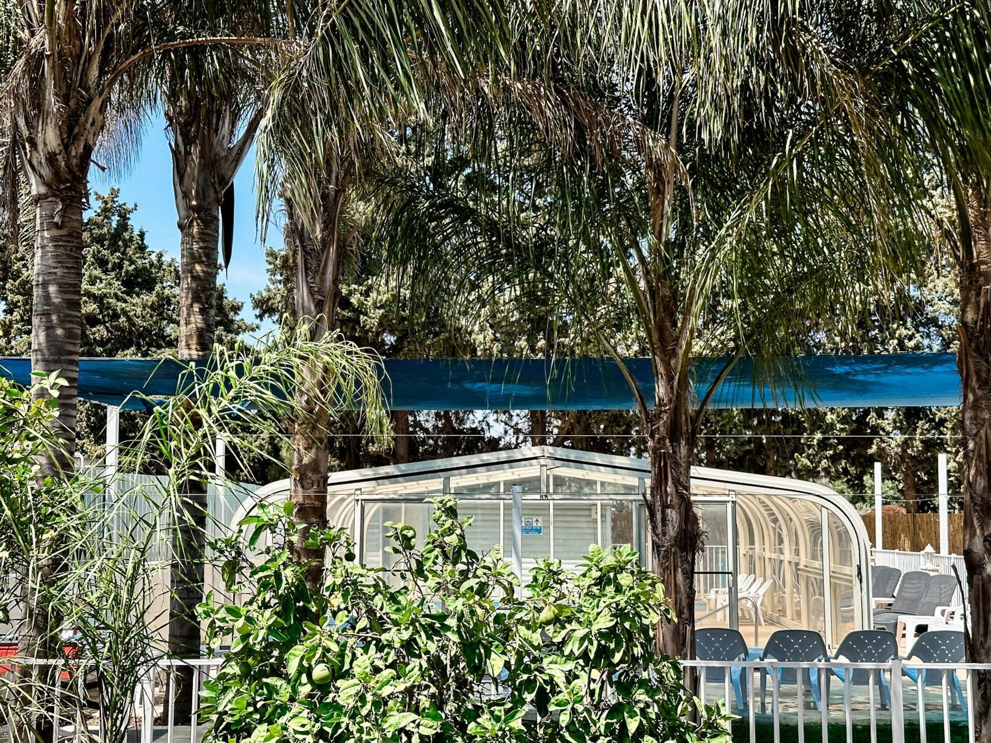 Etzel Tami Hospitality Hotel Neot Golan Buitenkant foto